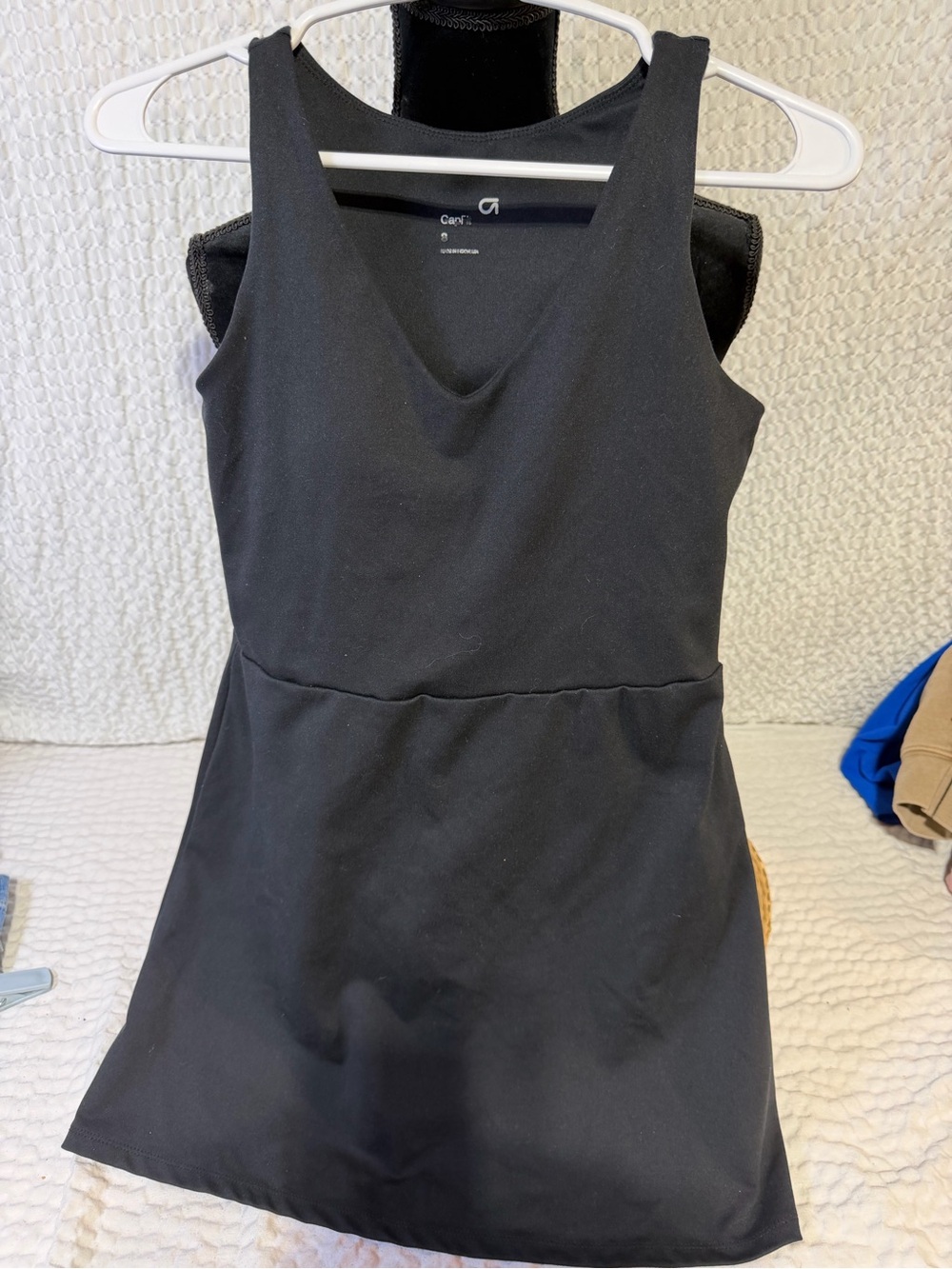 Men's black printed neckline shirt